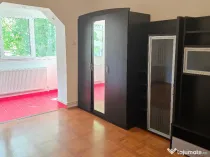 Vand apartament 2 camere in Deva, zona Progresul, etaj 1, bloc de 3