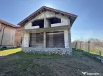 Casa la rosu P+M, Cernele (capatul lui 2), 420 mp teren, 149