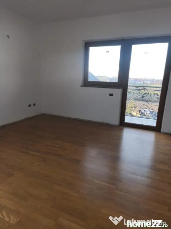Casa finisata, teren 2500mp, Marginea - Marginea (Suceava)