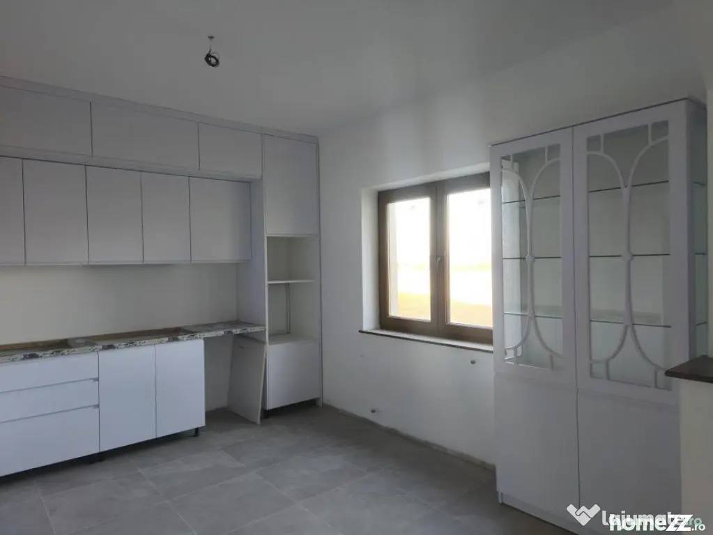 Casa finisata, teren 2500mp, Marginea - Marginea (Suceava)