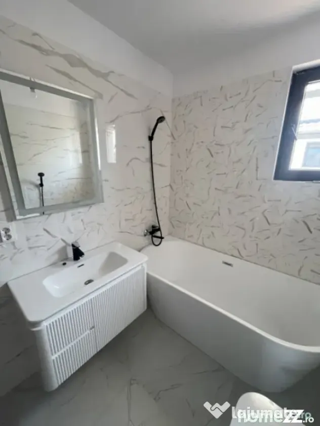 Clinceni, casa pe parter, 80mp, 3 camere, 2 bai, utilități