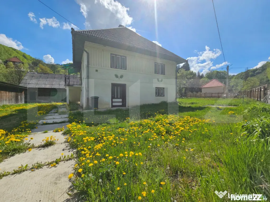 Casa individuala cu 3 camere, 150 mp utili, 2000 mp teren, G
