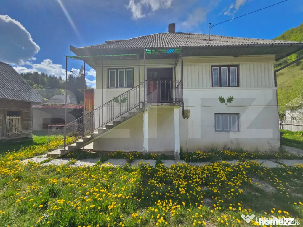 Casa individuala cu 3 camere, 150 mp utili, 2000 mp teren, G