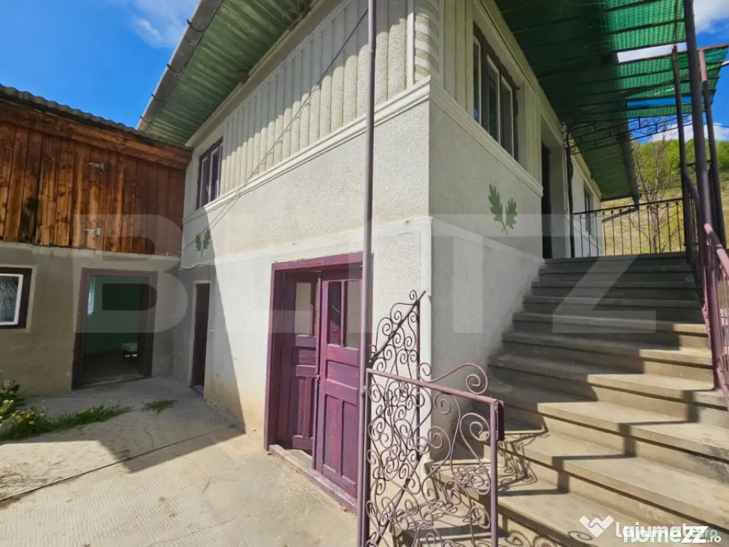 Casa individuala cu 3 camere, 150 mp utili, 2000 mp teren, G