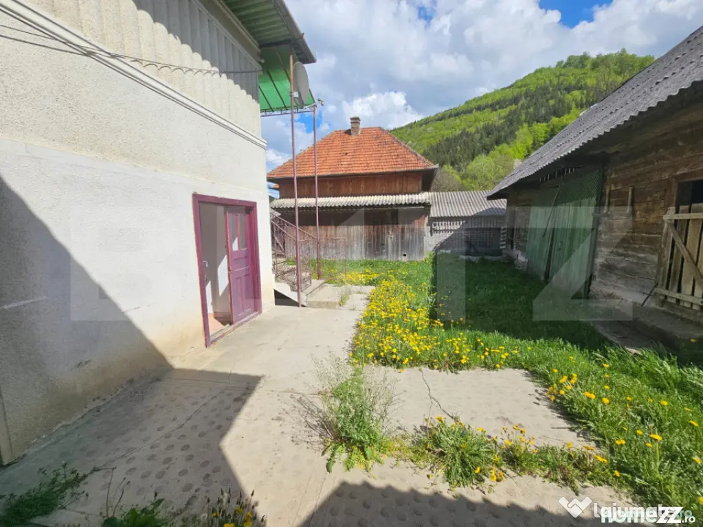 Casa individuala cu 3 camere, 150 mp utili, 2000 mp teren, G