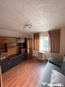 Apartament de 4 camere, 80 mp, parter, zona paltinisului