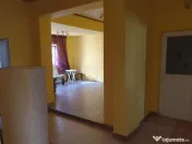 Casa la curte in zona Floreasca 