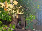 Casa la curte in zona Floreasca 