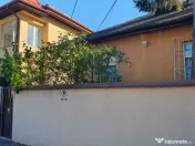 Casa la curte in zona Floreasca 