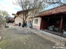 Casa cu 3 camere, renovata, 270mp teren, acces auto, zona Sagului