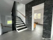 Casa individuala, 4 camere, 3 bai, garaj, zona Beta Residenc