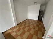 Sp comercial Teatru intersectie, zona 0, vitrina, 22 mp, pe 