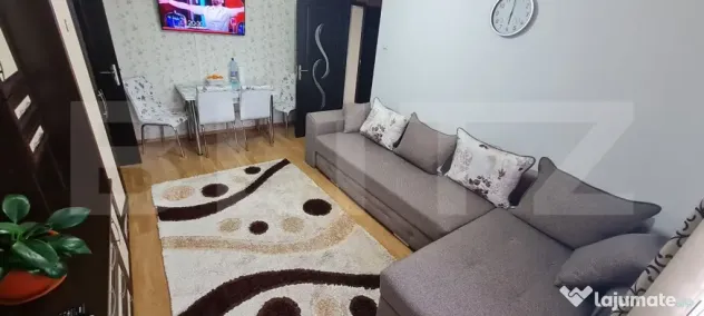 Apartament cu 2 Camere de Vânzare în Zărnești