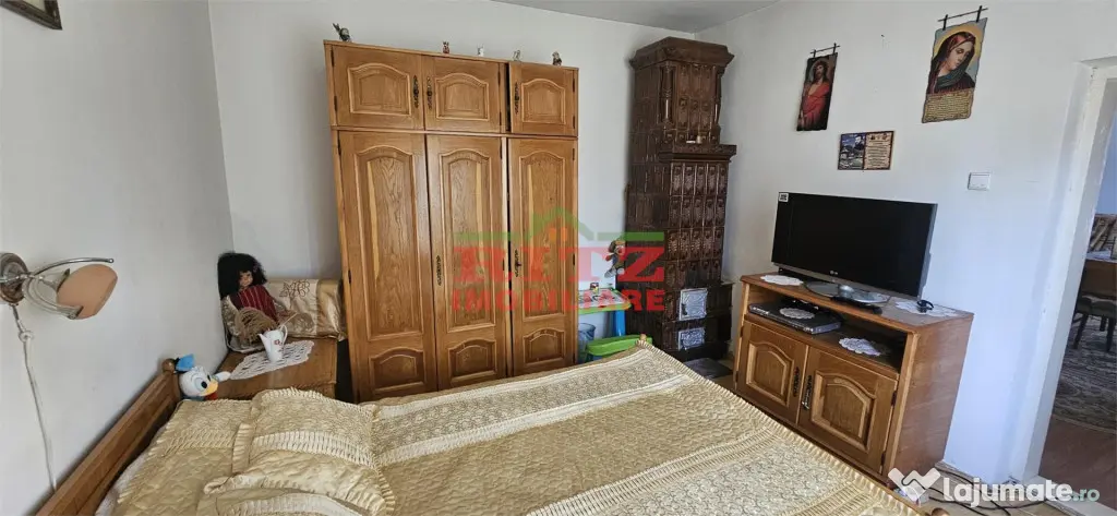Nou in piata ! Vila P 1E, cu teren, zona Gara!!