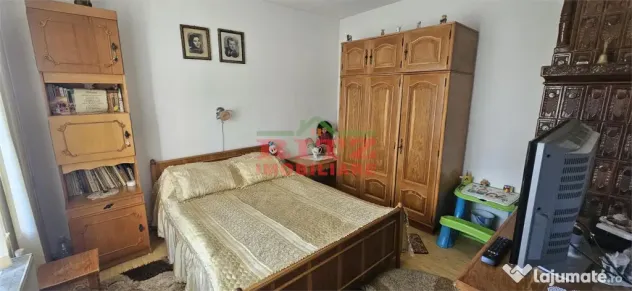 Nou in piata ! Vila P 1E, cu teren, zona Gara!!