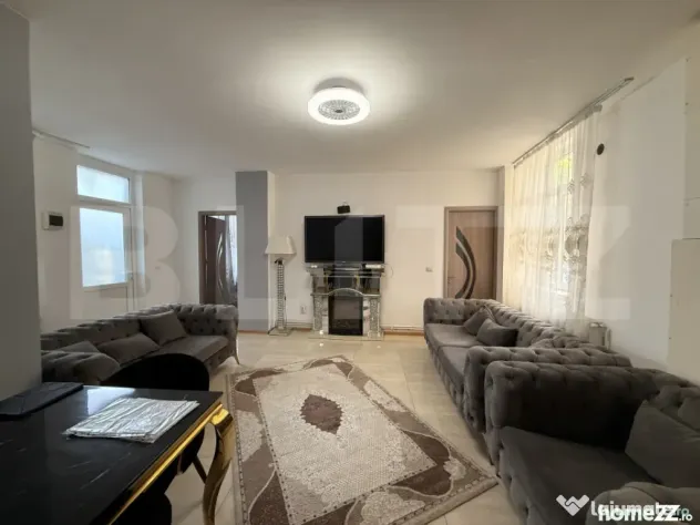 Apartament 3 camere cu 3 băi, bloc nou, terasă, zona Rocad