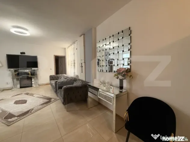Apartament 3 camere cu 3 băi, bloc nou, terasă, zona Rocad