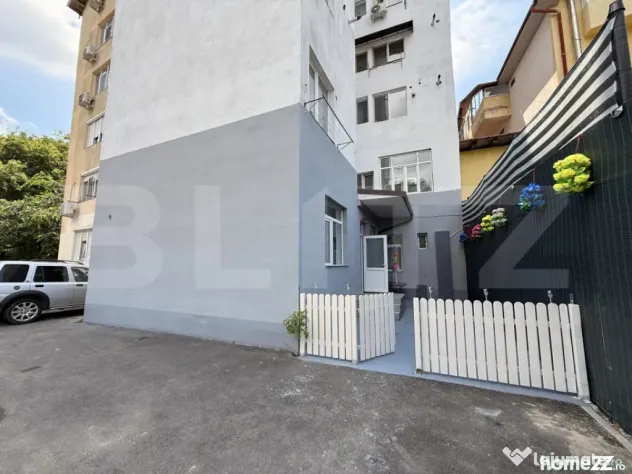 Apartament 3 camere cu 3 băi, bloc nou, terasă, zona Rocad