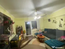 Apartament de vanzare, cu 5 camere, zona 300 Micalaca