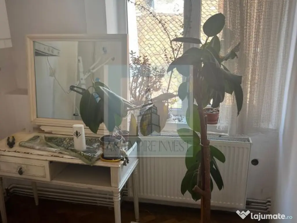 Apartament 4 camere, 94 mp utili-zona CentruI Istoric