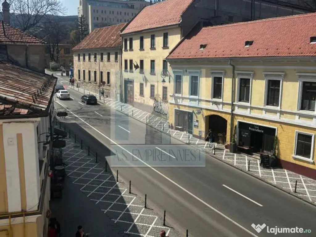 Apartament 4 camere, 94 mp utili-zona CentruI Istoric