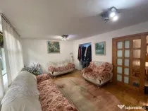 Apartament de vanzare cu 3 camere, 81 mp, zona Victor Babes