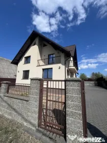 Casa individuala cu 5 camere, 450mp teren, Satu Mare