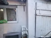 Apartament la casa de 4 camere zona bulevard 15 Noiembrie 