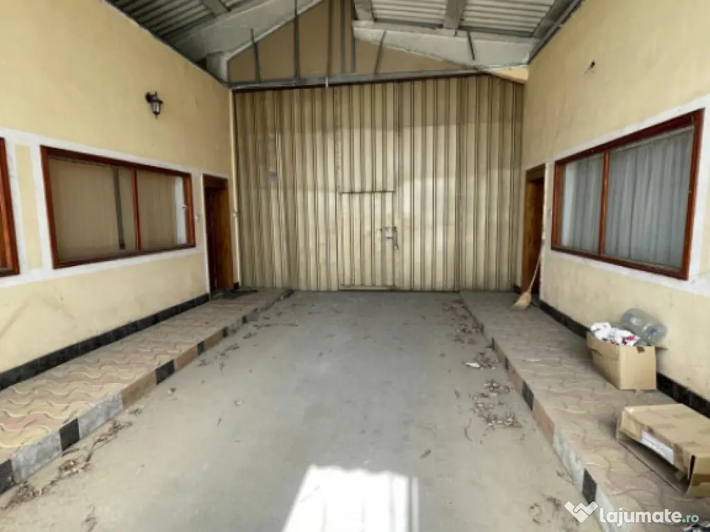 Hală situată în Ovidiu