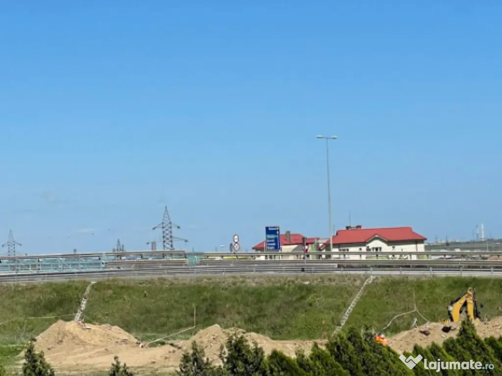 Hală situată în Ovidiu