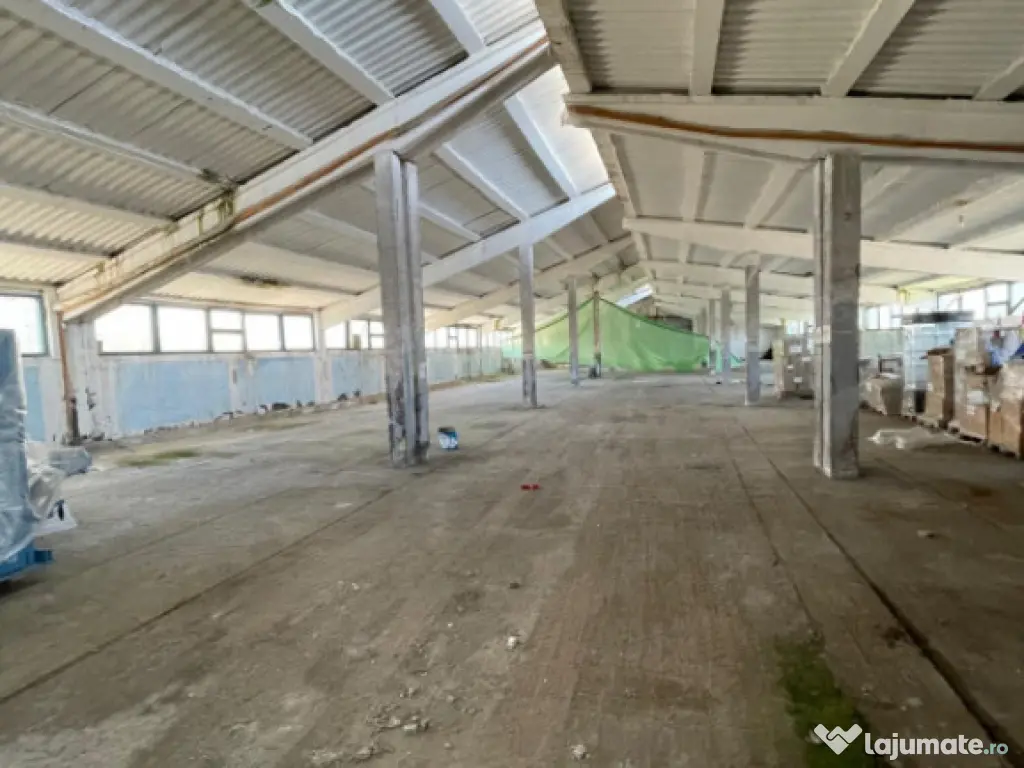 Hală situată în Ovidiu