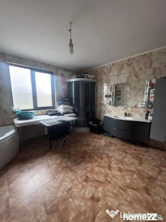 Casa utilata si mobilata, Radauti