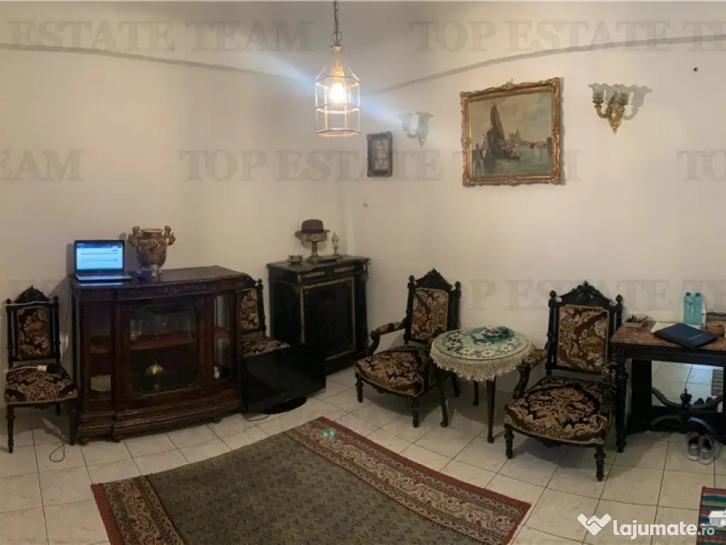 Apartament 4 camere zona Universitate