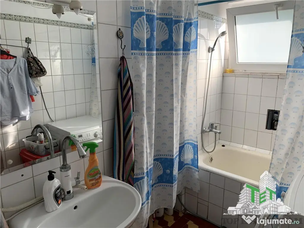 Apartament 4 camere zona Universitate