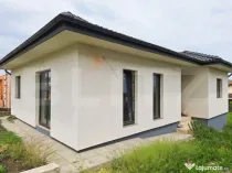 Casa semifinisata, in Campenesti