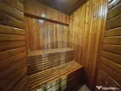 Pensiune Eselnita / 16 camere / Teren - 1448 mp / Ponton 