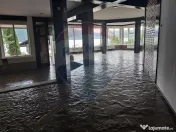 Pensiune Eselnita / 16 camere / Teren - 1448 mp / Ponton 