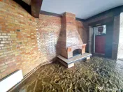 Pensiune Eselnita / 16 camere / Teren - 1448 mp / Ponton 