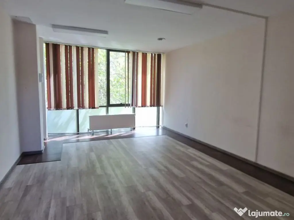 Spatiu comercial ideal activitati liberale.