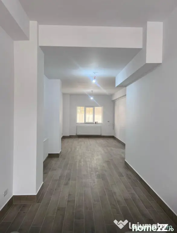 Spatiu comercial de inchiriat, 55 mp, Radauti