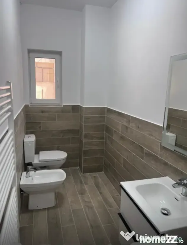 Spatiu comercial de inchiriat, 55 mp, Radauti