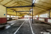 Hala industrială cu teren 10.495 mp – potențial super... 