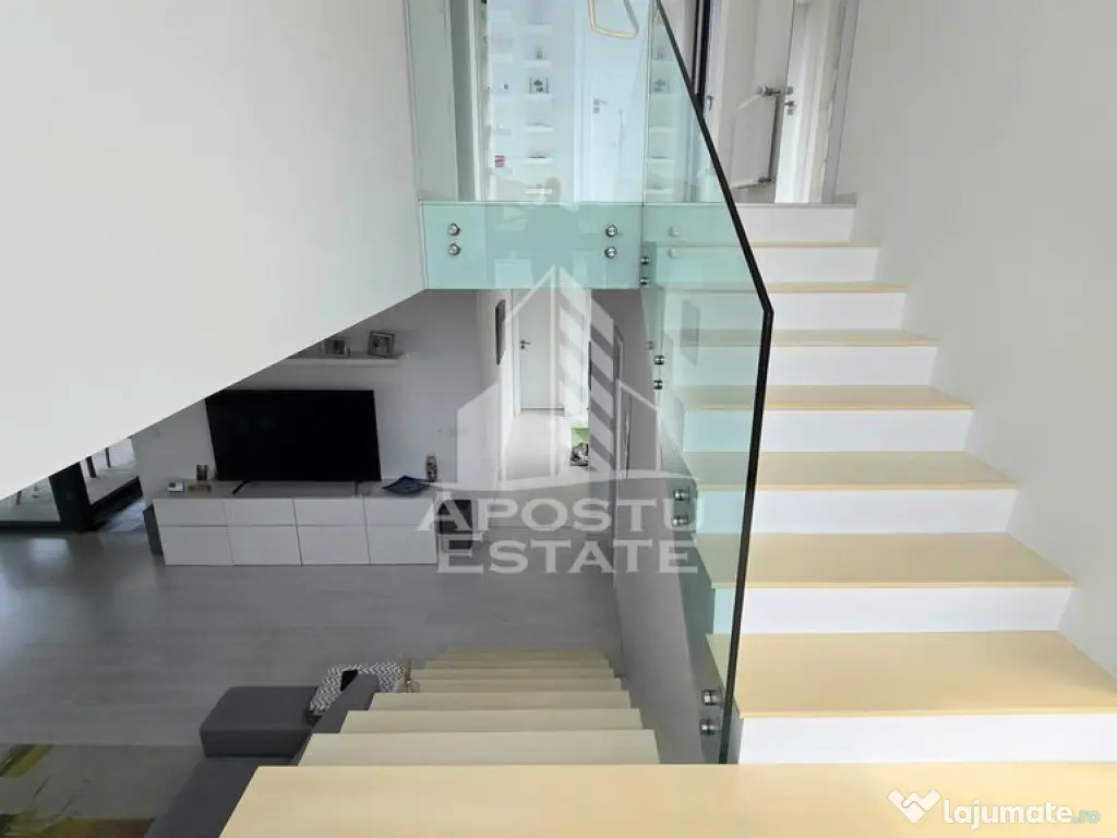 Casa spectaculoasa. Design deosebit. Pozitie centrala. La 5 min de M City. - Mosnita Noua (Timis)