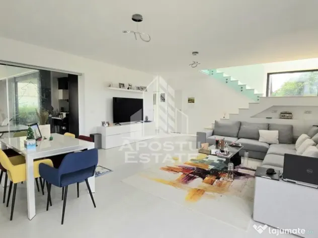 Casa spectaculoasa. Design deosebit. Pozitie centrala. La 5 min de M City. - Mosnita Noua (Timis)