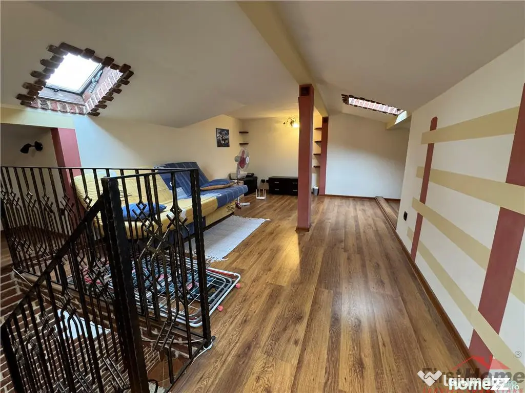 Apartament 2 camere de , etaj 3 / 3 zona Penny Obor