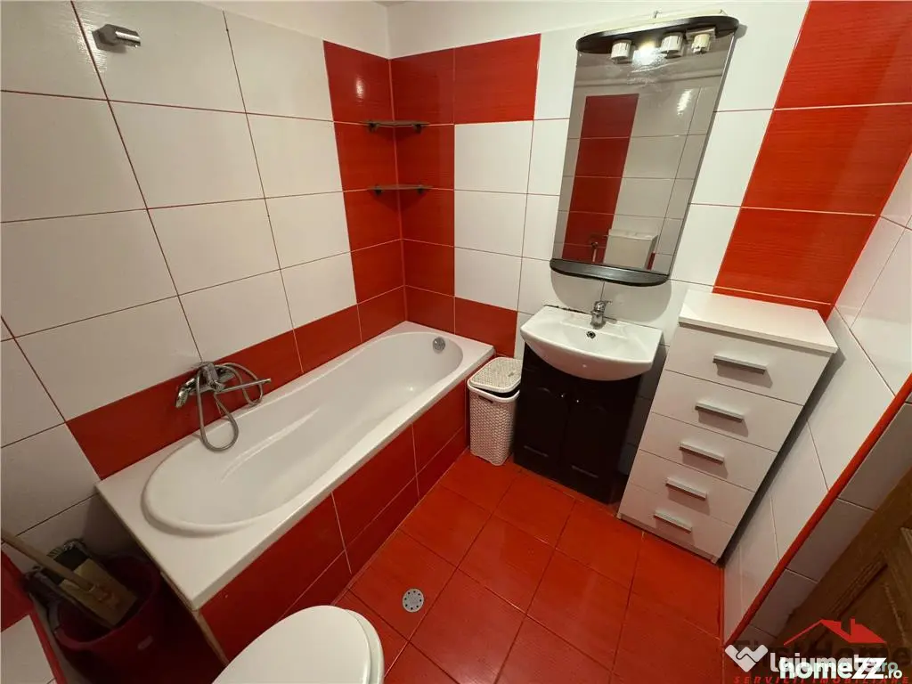 Apartament 2 camere de , etaj 3 / 3 zona Penny Obor