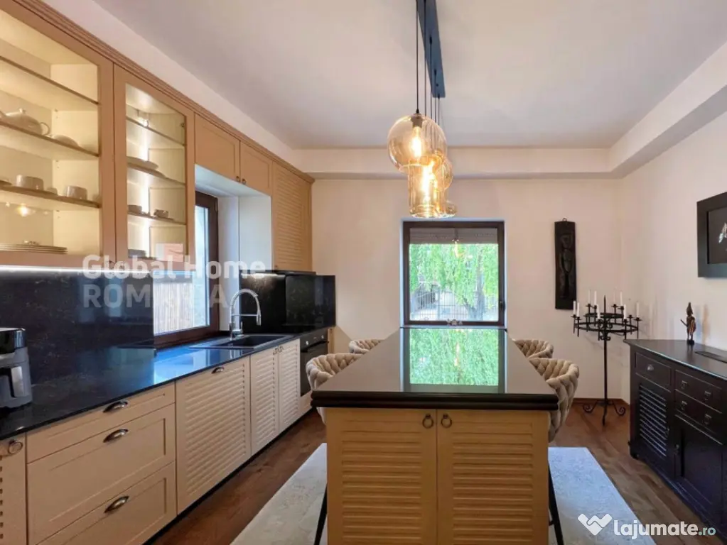 Închiriere Vilă | Renovată Premium | 5 Camere | Central