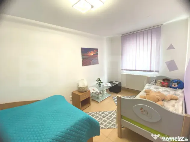 Apartament de vanzare, cu 3 camere, 48 mp, zona cetate - Alba Iulia (Alba)