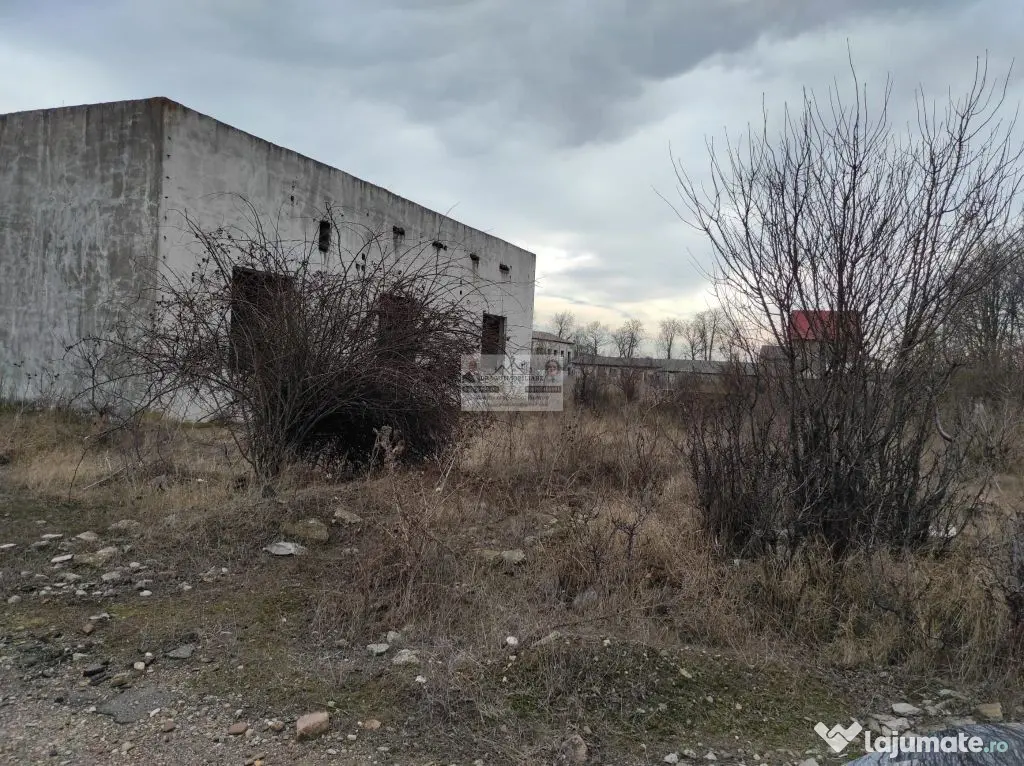 Teren intravilan la E 85/10 ha /Marasesti/Vrancea/Deschid...