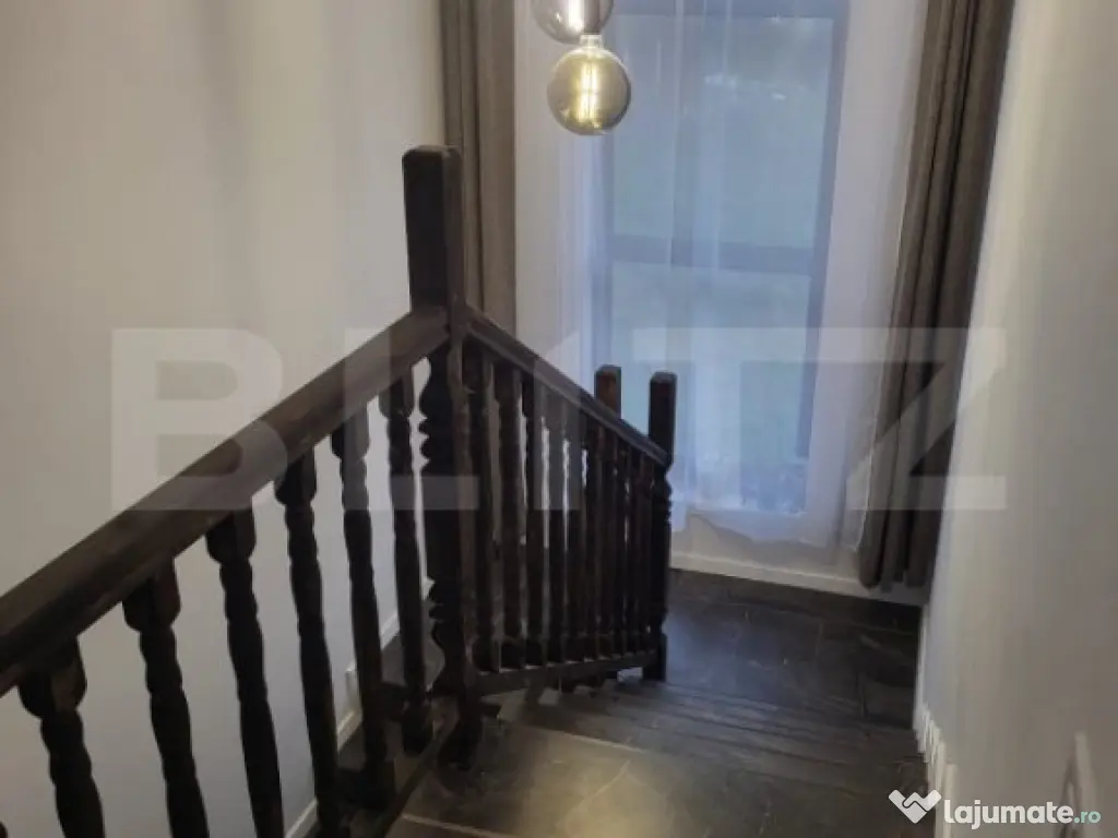 Casa de vanzare, cu 5 camere, 140 mp, zona Tomesti